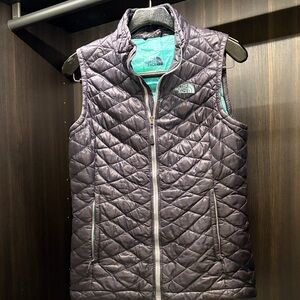 The North Face Women's Quilted Purplish-Blue thermoball vest